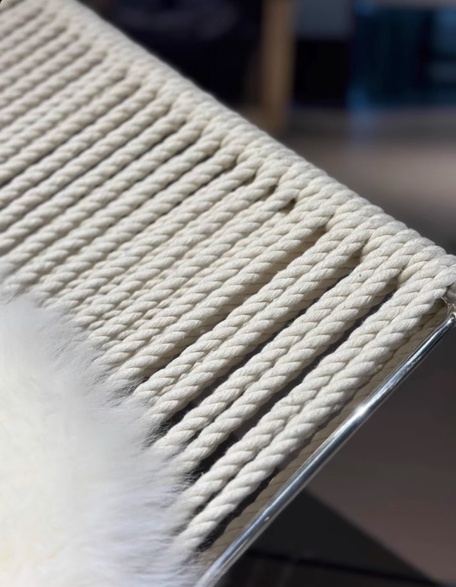 Кресло Flag Halyard: Искусство комфорта от Hans J. Wegner