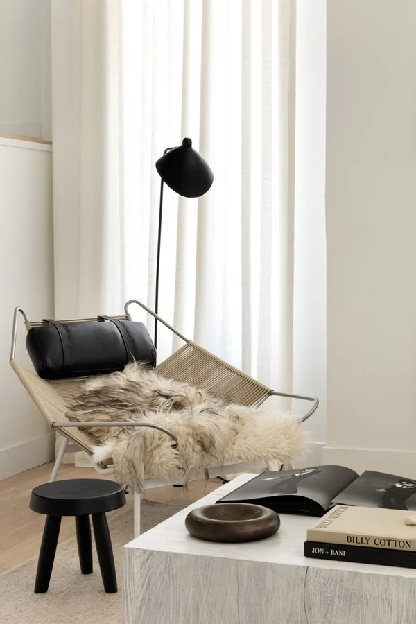 Кресло Flag Halyard: Искусство комфорта от Hans J. Wegner 